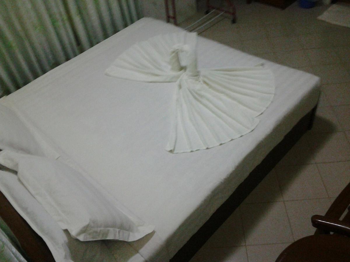 Saw Nyein San Guest House Nyaung-U Bagian luar foto